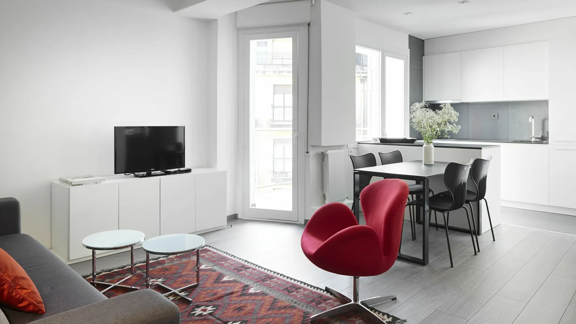 Zurriola Beach 1 Apartment By Feelfree Rentals San Sebastian